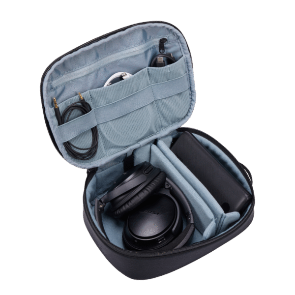 6832 THULE SUBTERRA 2 POWESHUTTLE- LARGE - Image 3