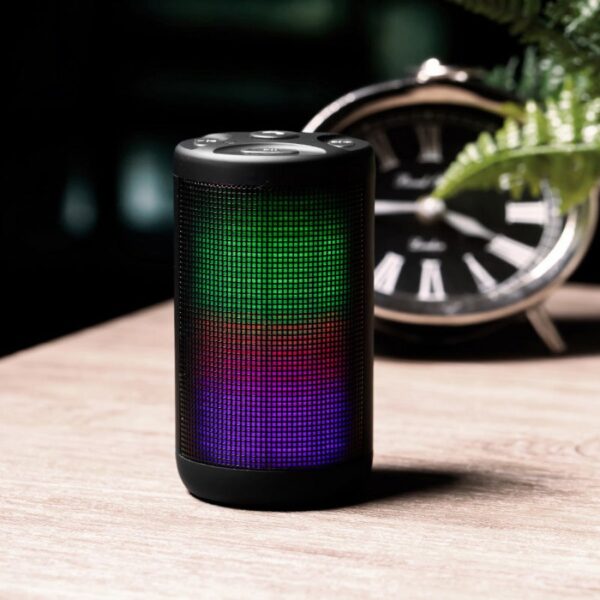 7022  KWS-612M  MINIKROMANTIK  PORTABLE SPEAKERS
